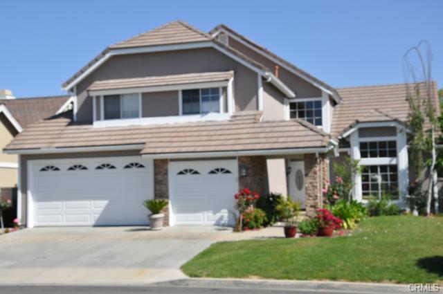 32 Lexington Way