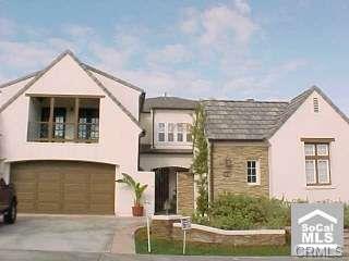3 GOLDEN BEAR Court