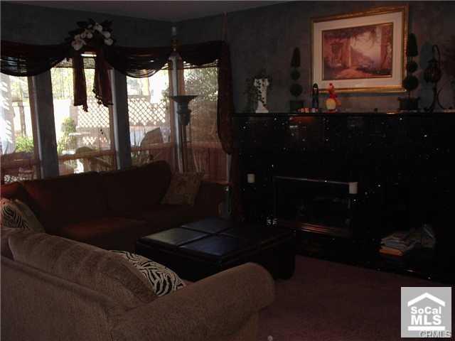 S599921_3